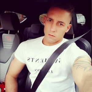 Meet your Posher, Johnson