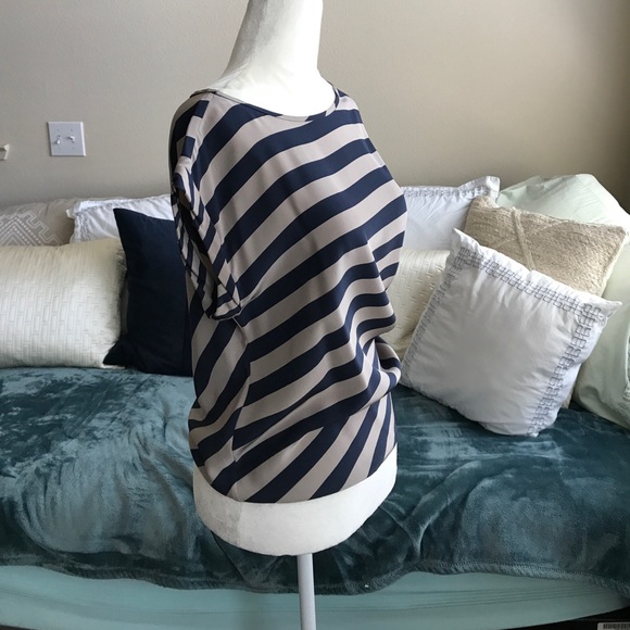 BCBG Silk asymmetric blouse - Picture 3 of 5