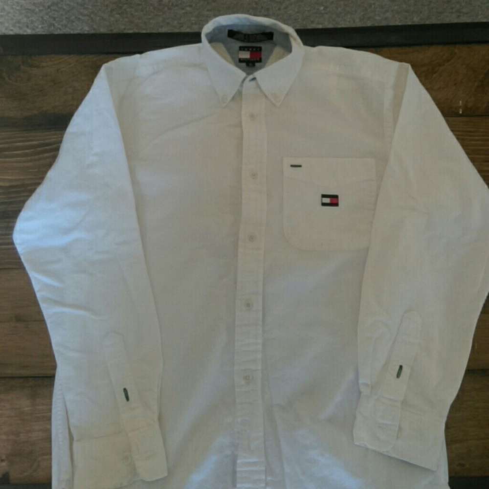󾓦Tommy Hilfiger Button up