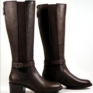 COACH Pency 7.5B chestnut leather boots