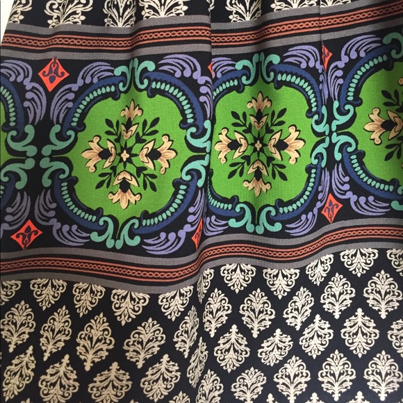 Patterned Tank - Picture 3 of 4