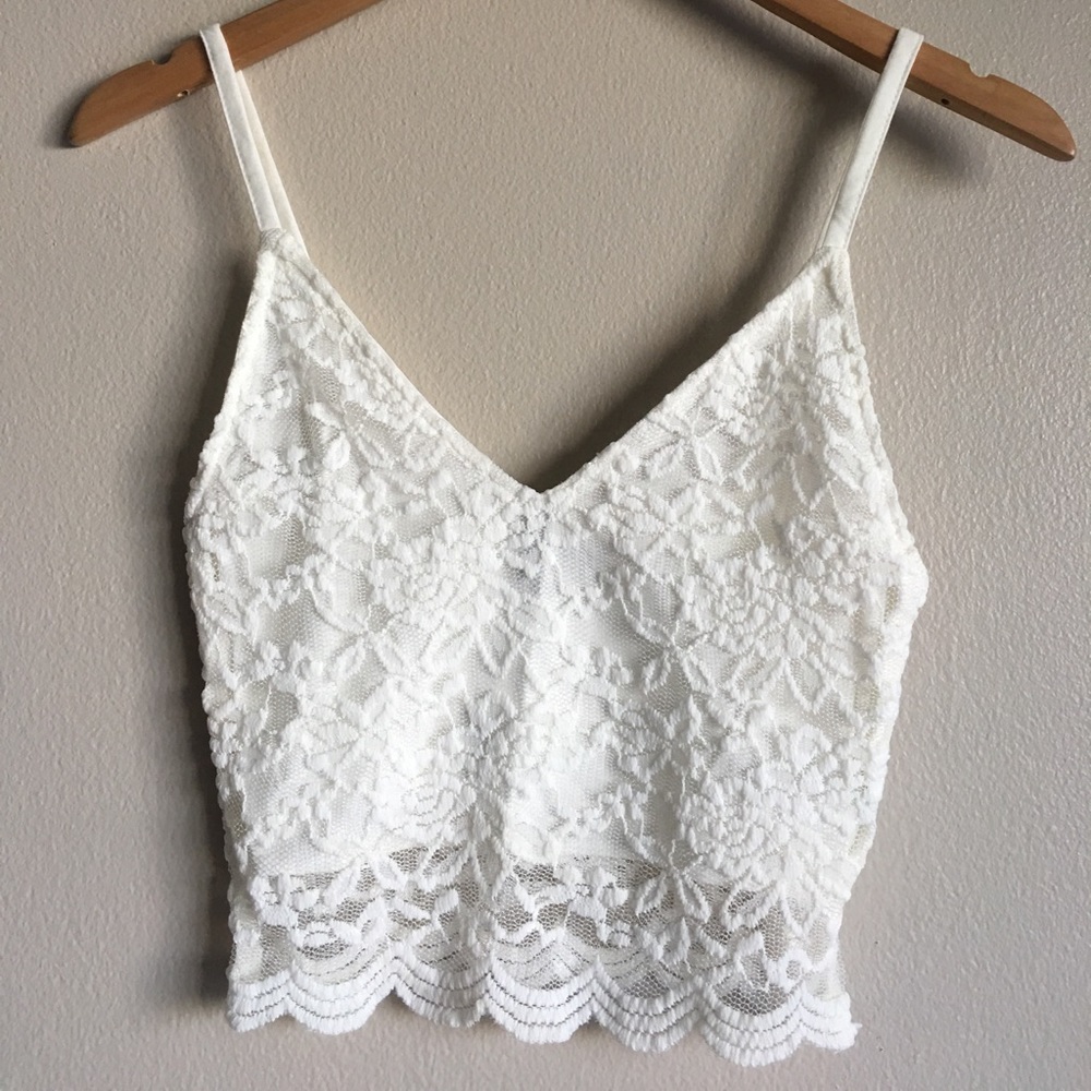🆕 H&M Lacey White Midi Top