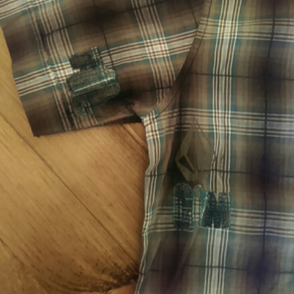 ▶️Volcom◀️ Button down - Picture 5 of 5