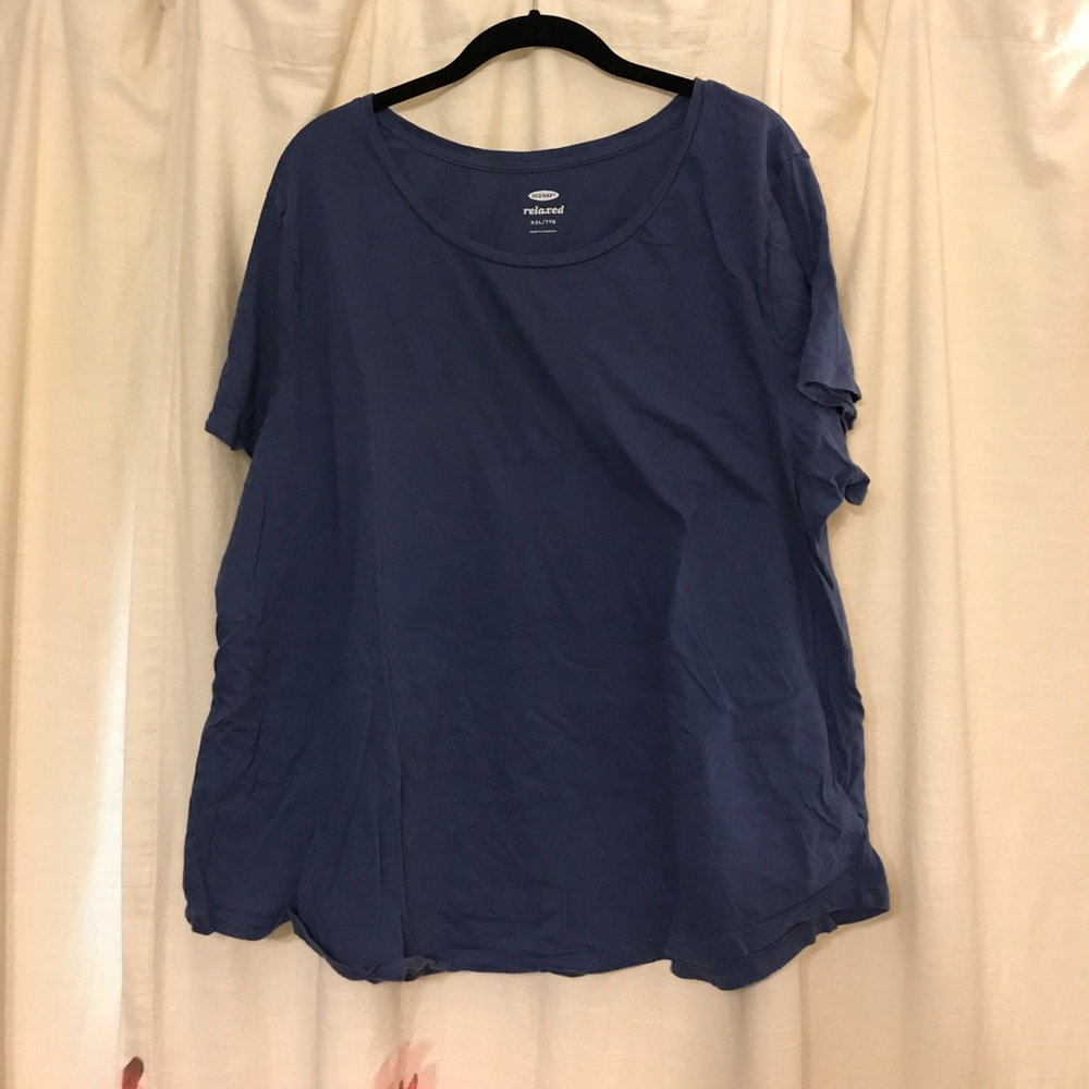Old Navy crew neck tee