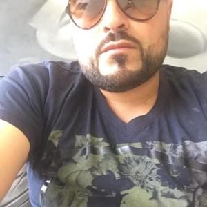 Meet your Posher, Raymundo