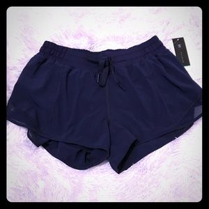 Lululemon Hotty hot short