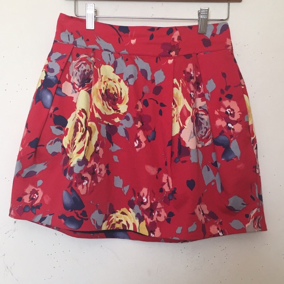 🆕 TRF Collection Multicolor mini skirt - Picture 2 of 4