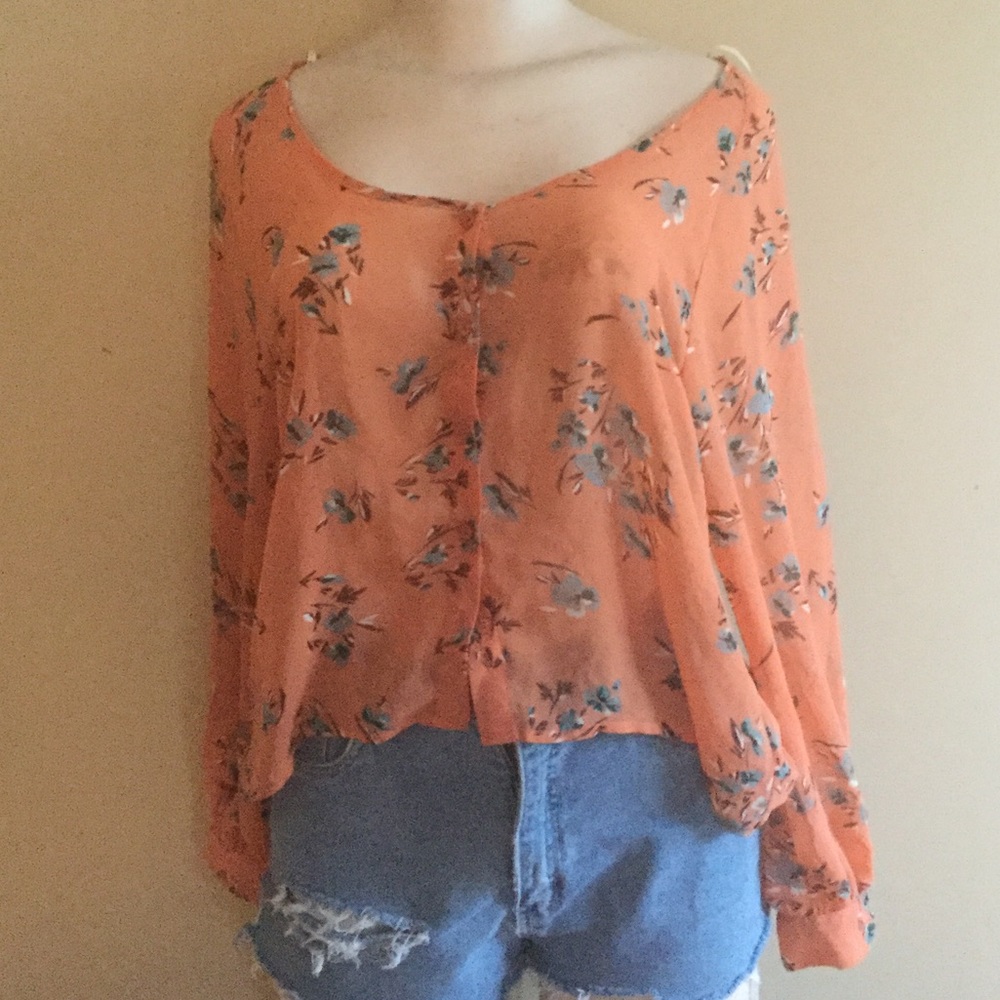 Cute classy blouse