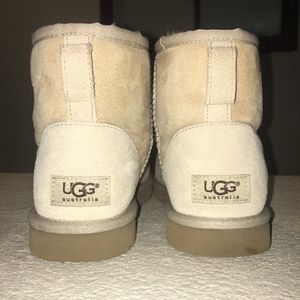UGG CLASSIC MINI -SAND