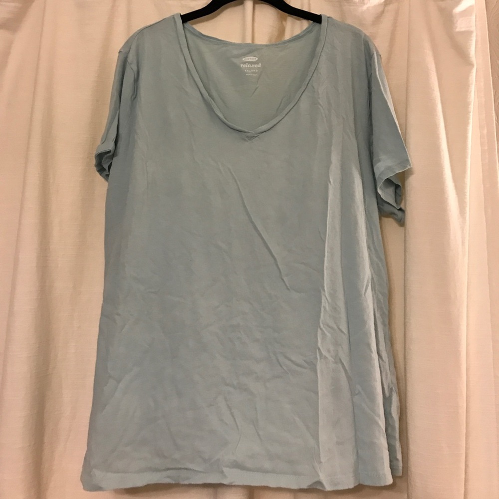 Old Navy relaxed fit v-neck tee
