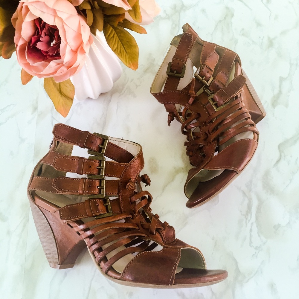 Boutique 9 brown stacked heel strappy sandals
