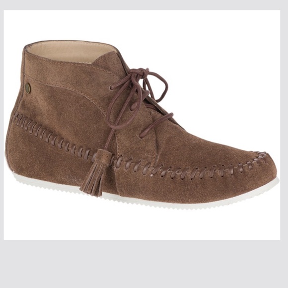 hush puppies shoes mid valley