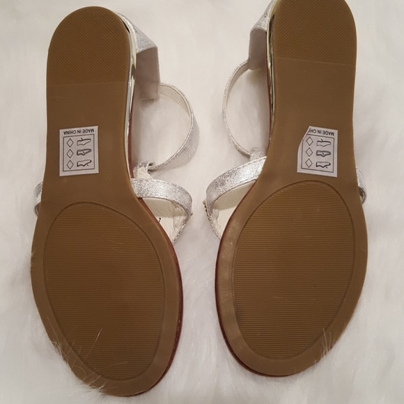 Sparkly Sandals - Picture 4 of 5