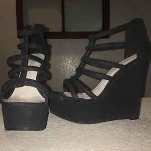Black Aldo Wedges