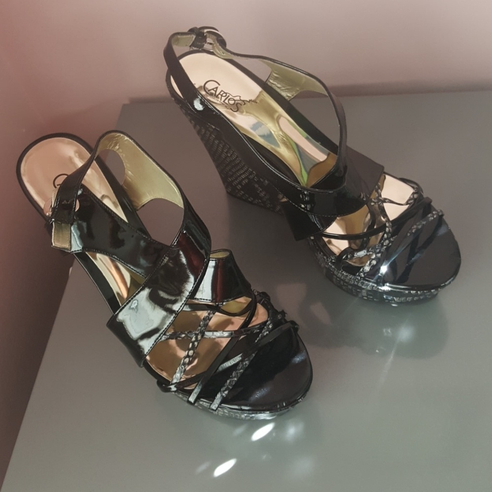 Brand New Carlos Snakeskin & Patent leather wedge