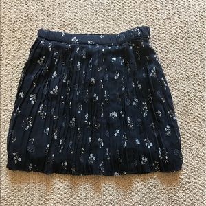 Abercrombie kids floral patterned skirt