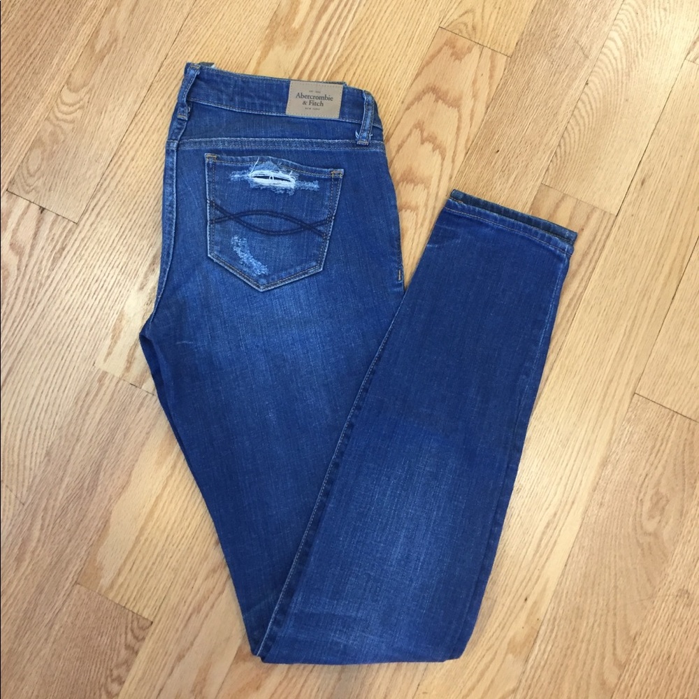 Abercrombie & Fitch Super Skinny Jeans