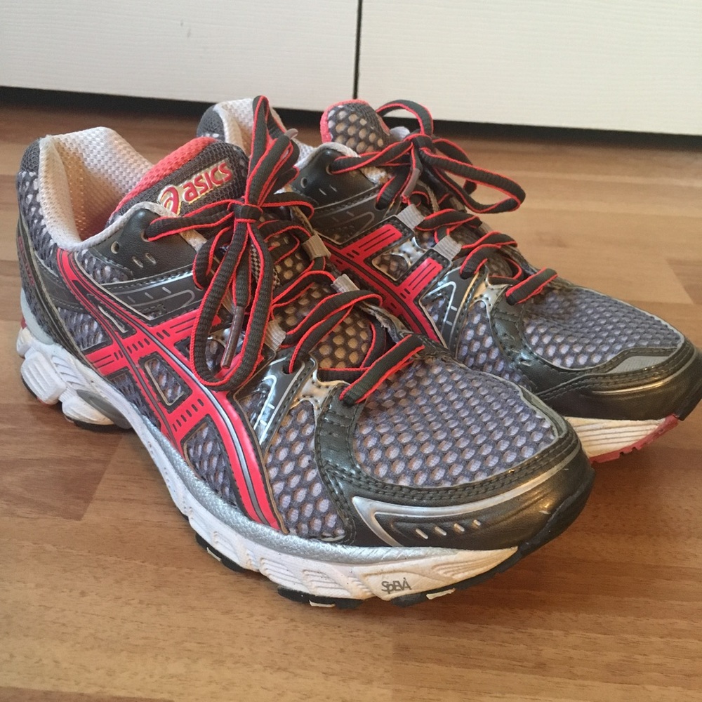 Asics athletic shoes grey/pink - Picture 1 of 4