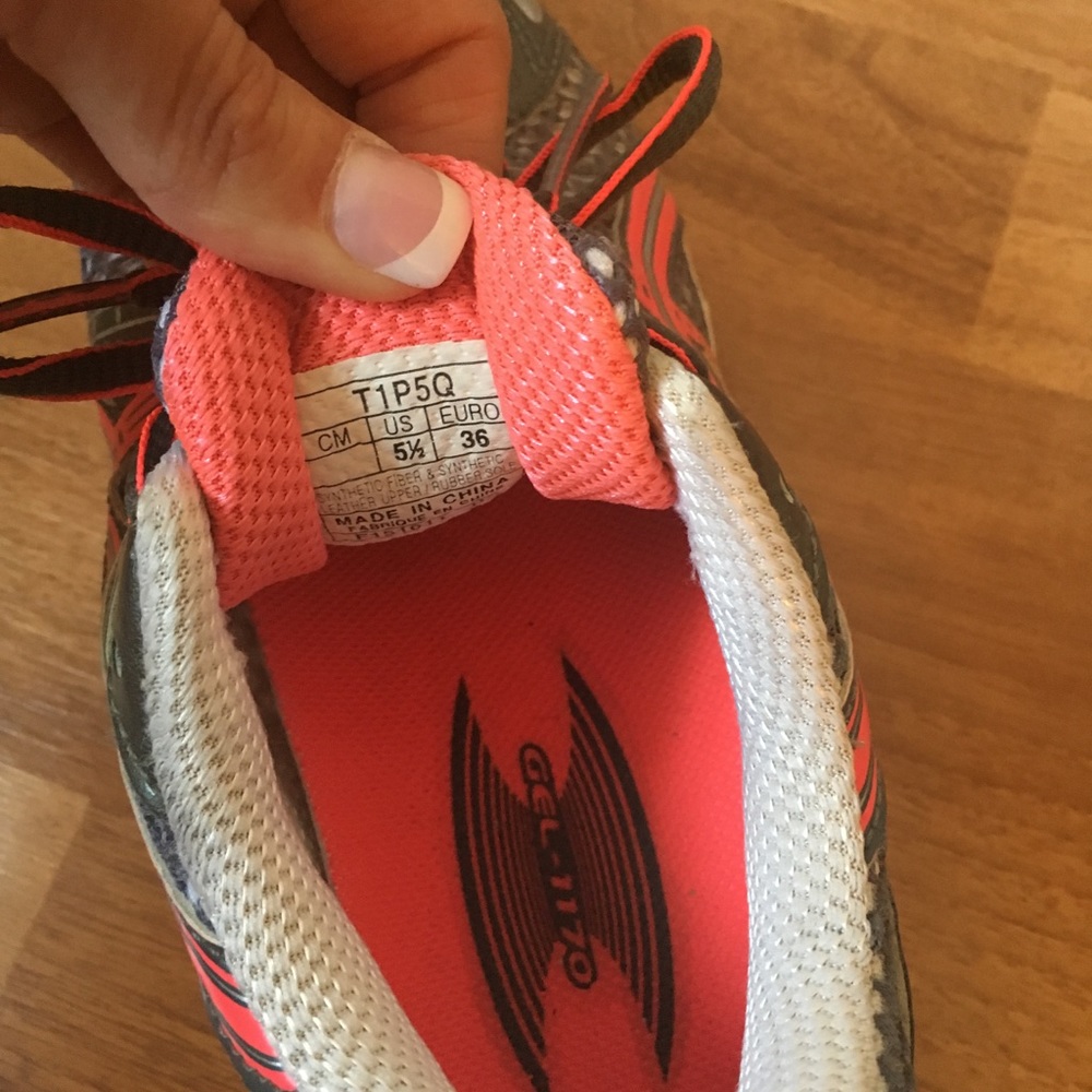 Asics athletic shoes grey/pink - Picture 4 of 4