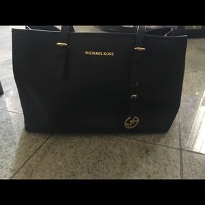 Authentic Michael Kors Jet Set Bag