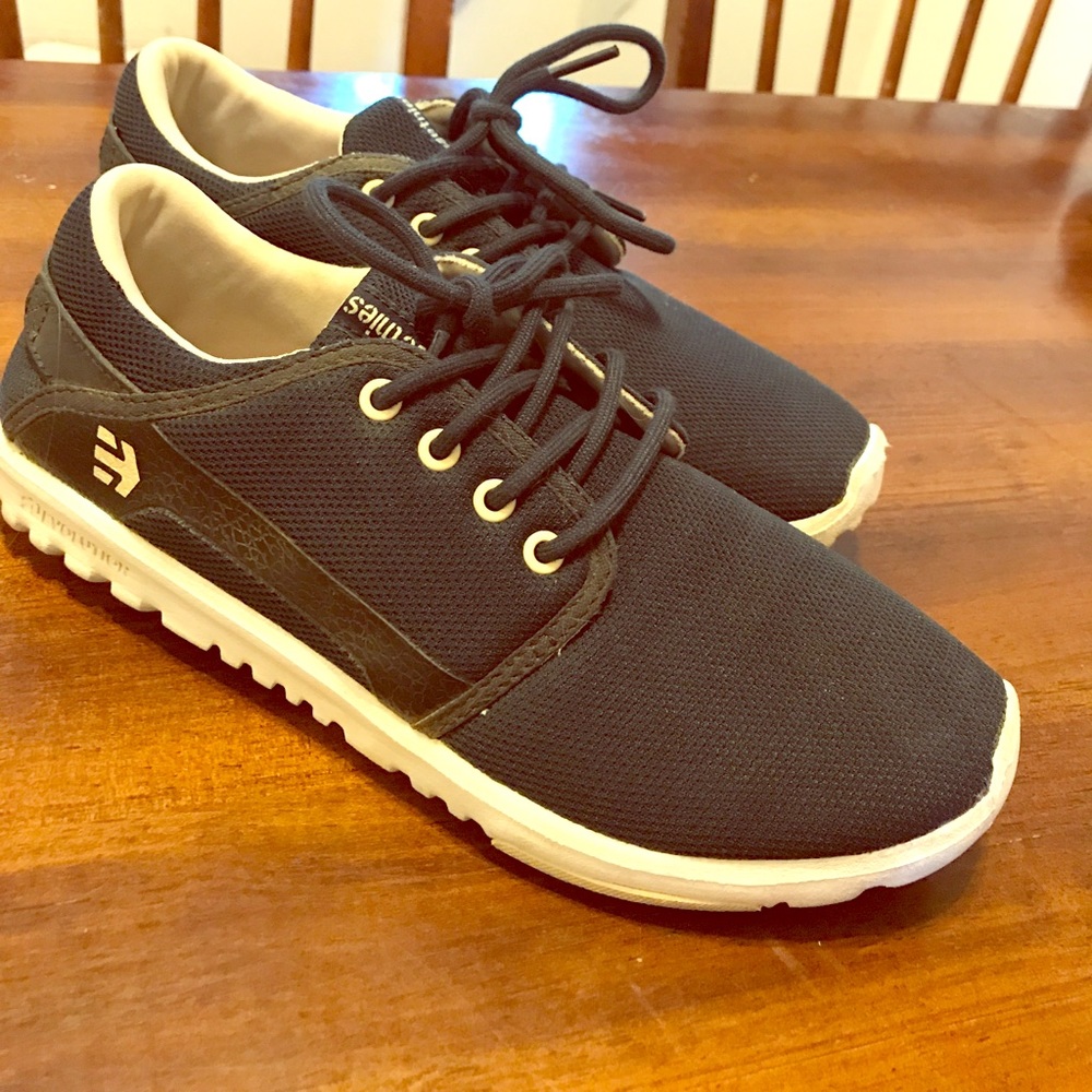 Etnies Athletics