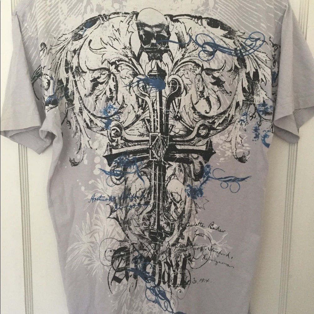 graphic t shirt
