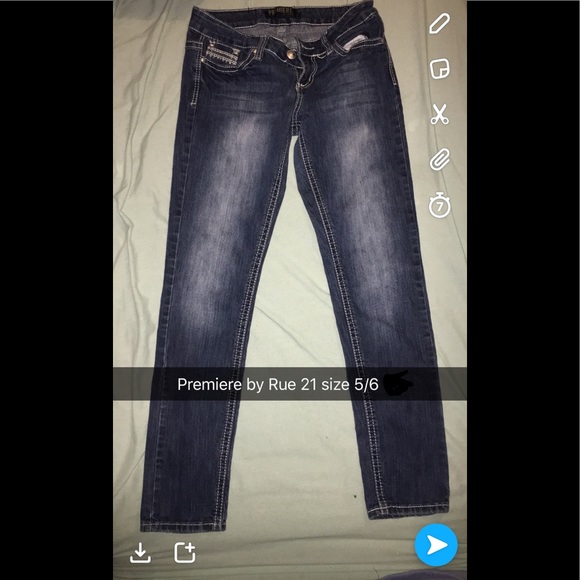 ❤Premiere by Rue 21 Jeans❤ - Picture 1 of 2