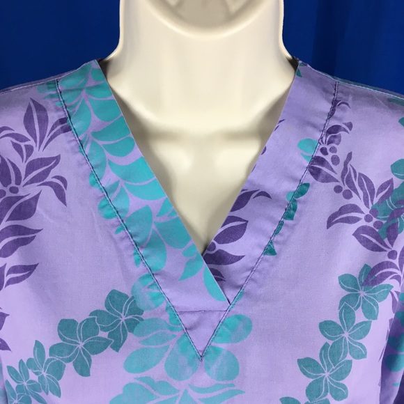 Aloha Scrub Hoku Pikake & Maile Lei Design - Picture 4 of 5