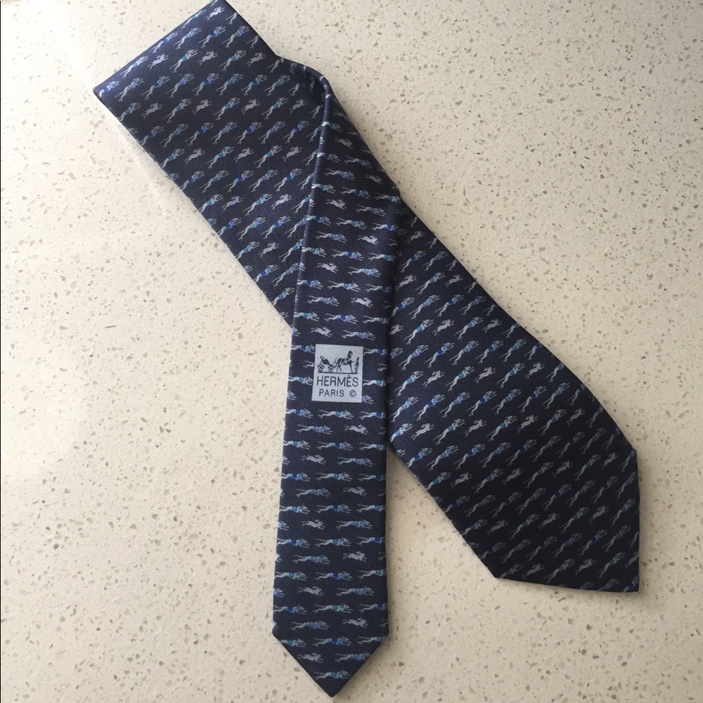 Hermés Tie, 100% Silk