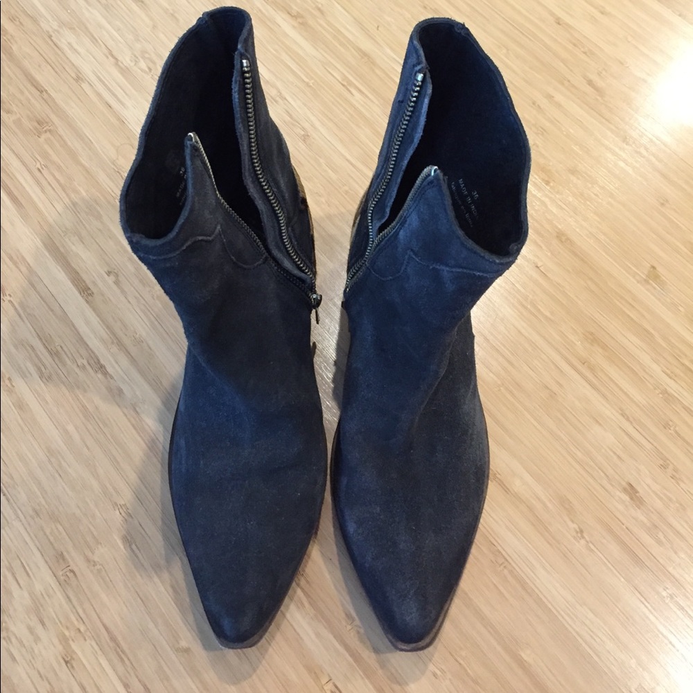 Black high booties with a small heel