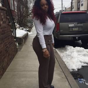 Meet your Posher, Alycia