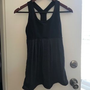 Lululemon tank with built in bra