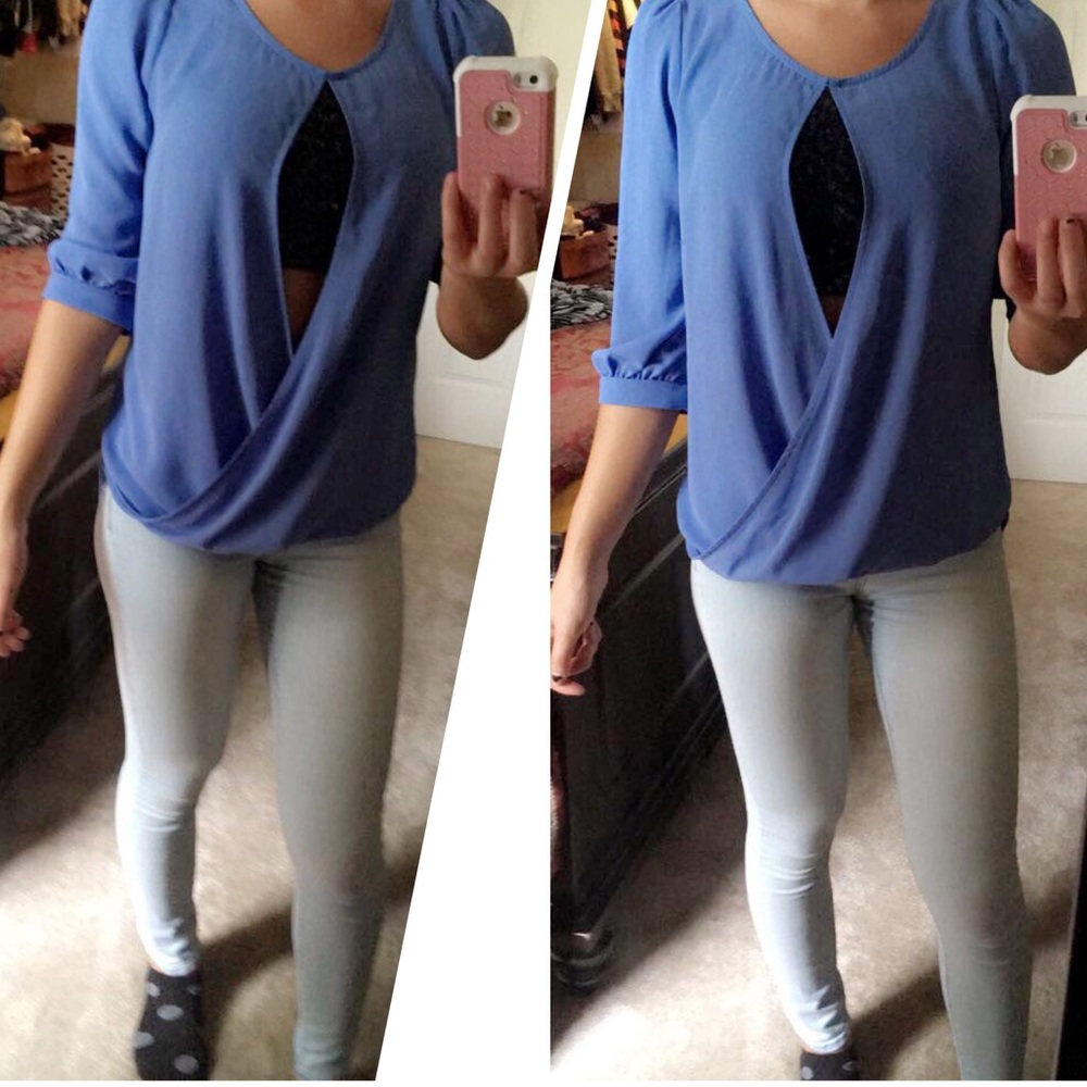 Francesca's open front/back long sleeve blouse.