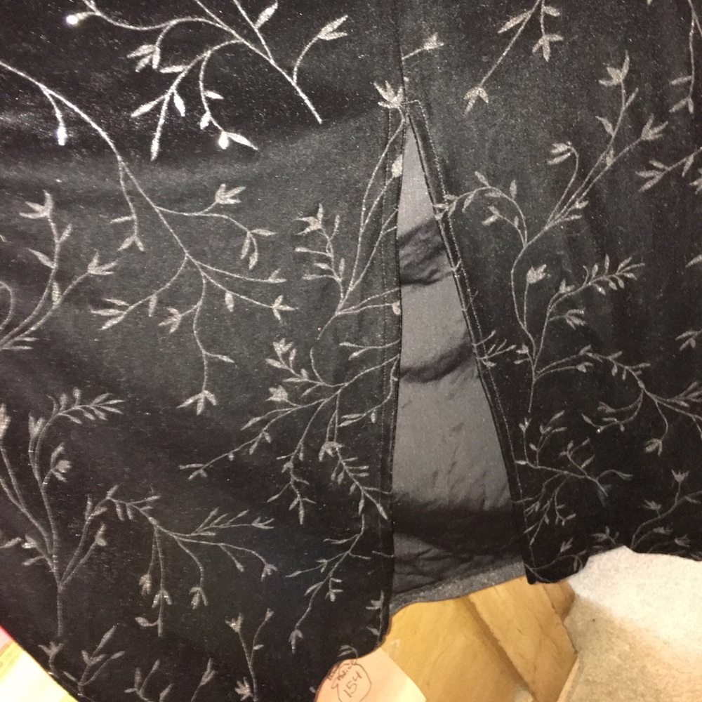 Special occasion dress - Picture 4 of 4