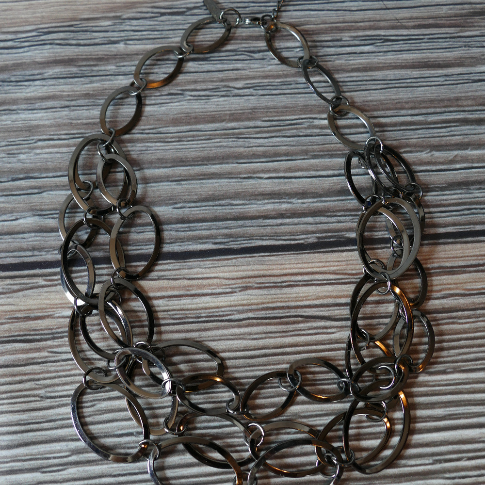 Daisy Fuentes Dark Silver 17" Necklace