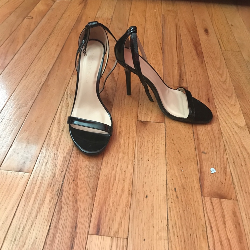 Wild diva lounge heels