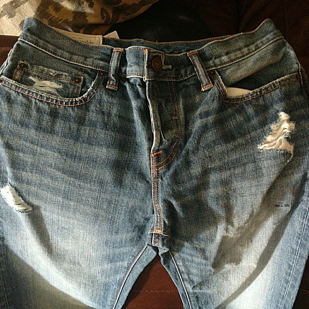 Abercrombie & Fitch A&F slim straight jeans (NWT)