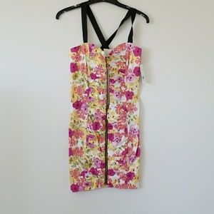 NEW! Adorable floral dress, one of a kind