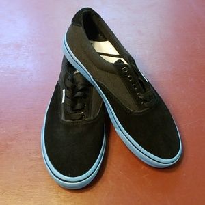 Vox Savey Black & Blue Men's 9 Women's 10.5