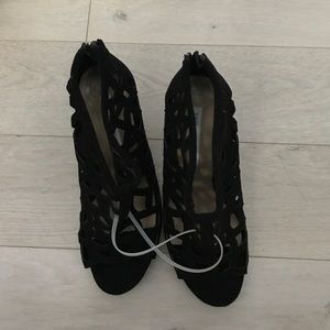 Diane von Furstenberg heels in 8.5