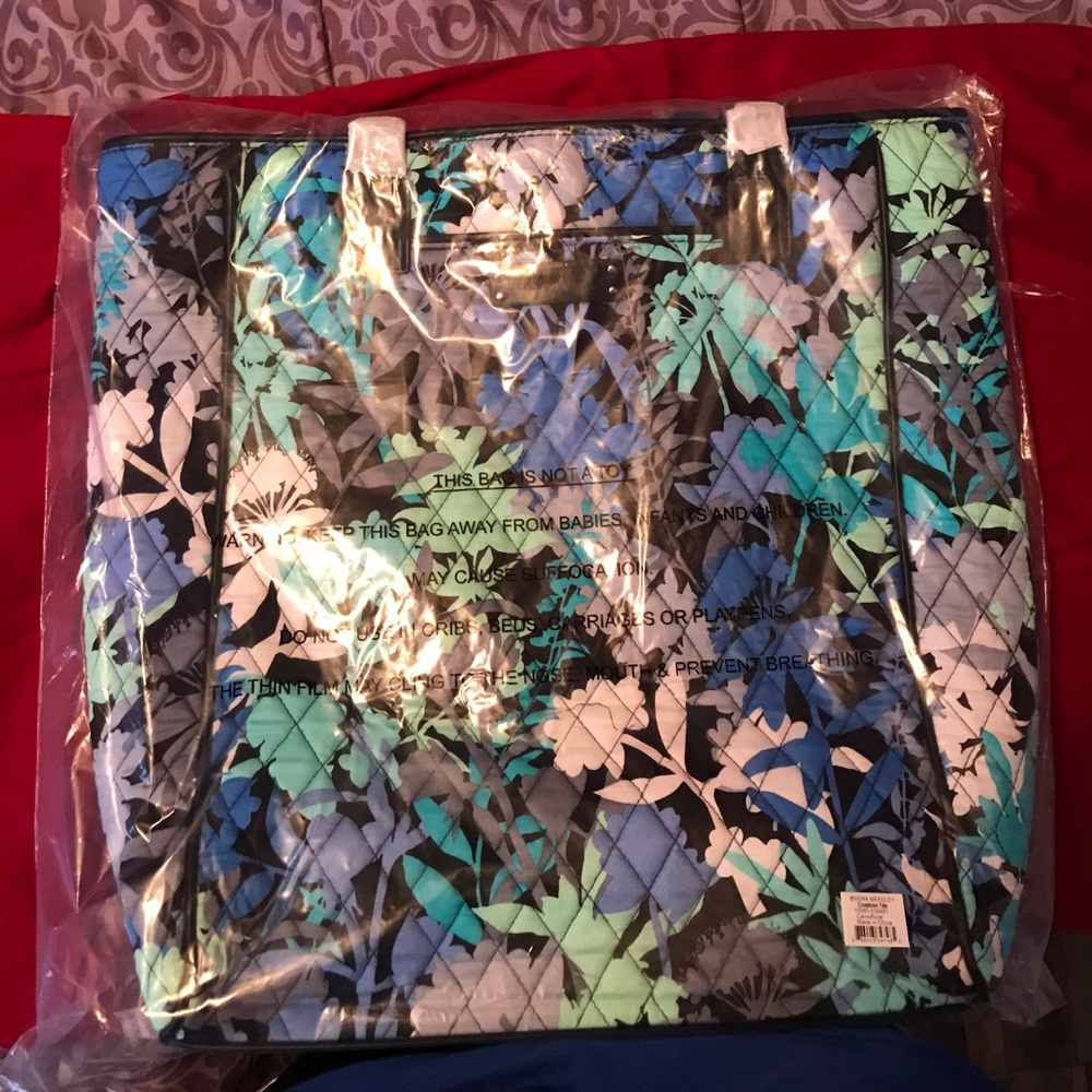 Vera Bradley Crosstown Tote NWT