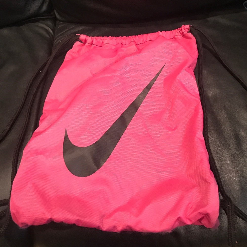 Nike draw string back pack