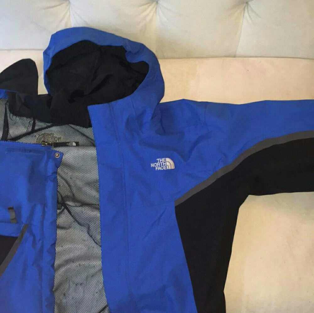 North Face Boys (Lrg)