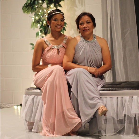 BEAUTIFUL Blush Pink Gown with Rhinestones/ Pearls - Picture 5 of 5