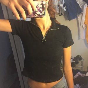 Collared top with zipper