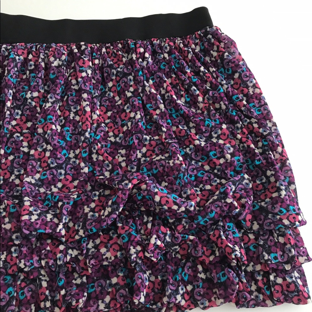 Express Ruffled Floral Skirt - Picture 3 of 5