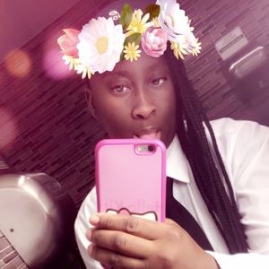 Meet your Posher, Monae