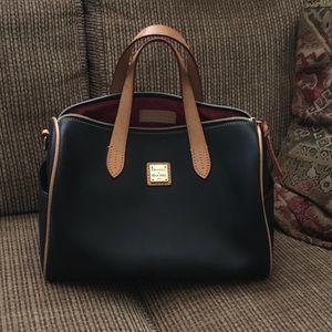 Black Dooney&Bourke purse