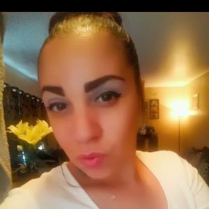 Meet your Posher, Lynn