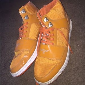 Brand new creative rec sneakers.